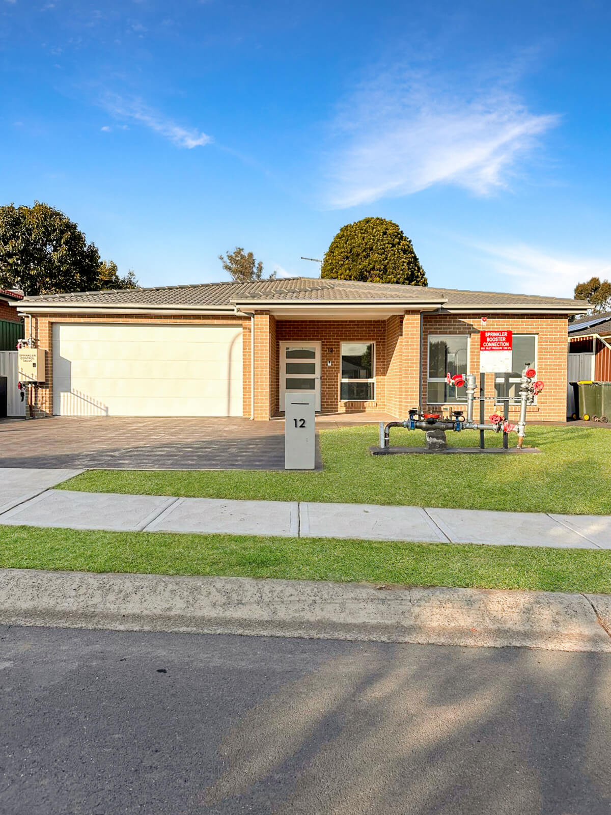 Hamlet Crescent, Rosemeadow 3